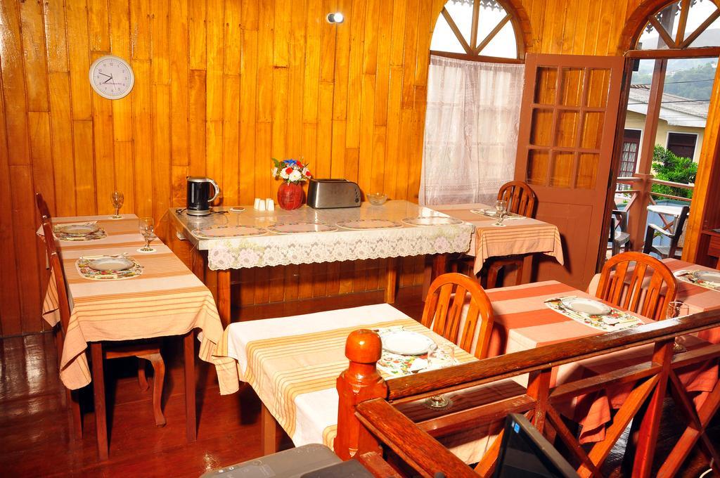 Primrose Inn 캔디 외부 사진